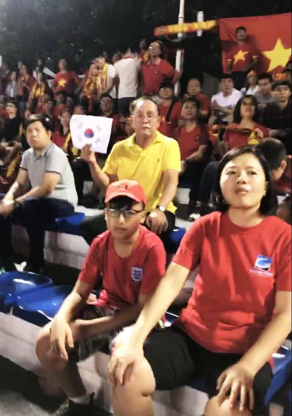 Đồng hương thầy Park trở thành fan 'cuồng' của U22 Việt Nam ảnh 4