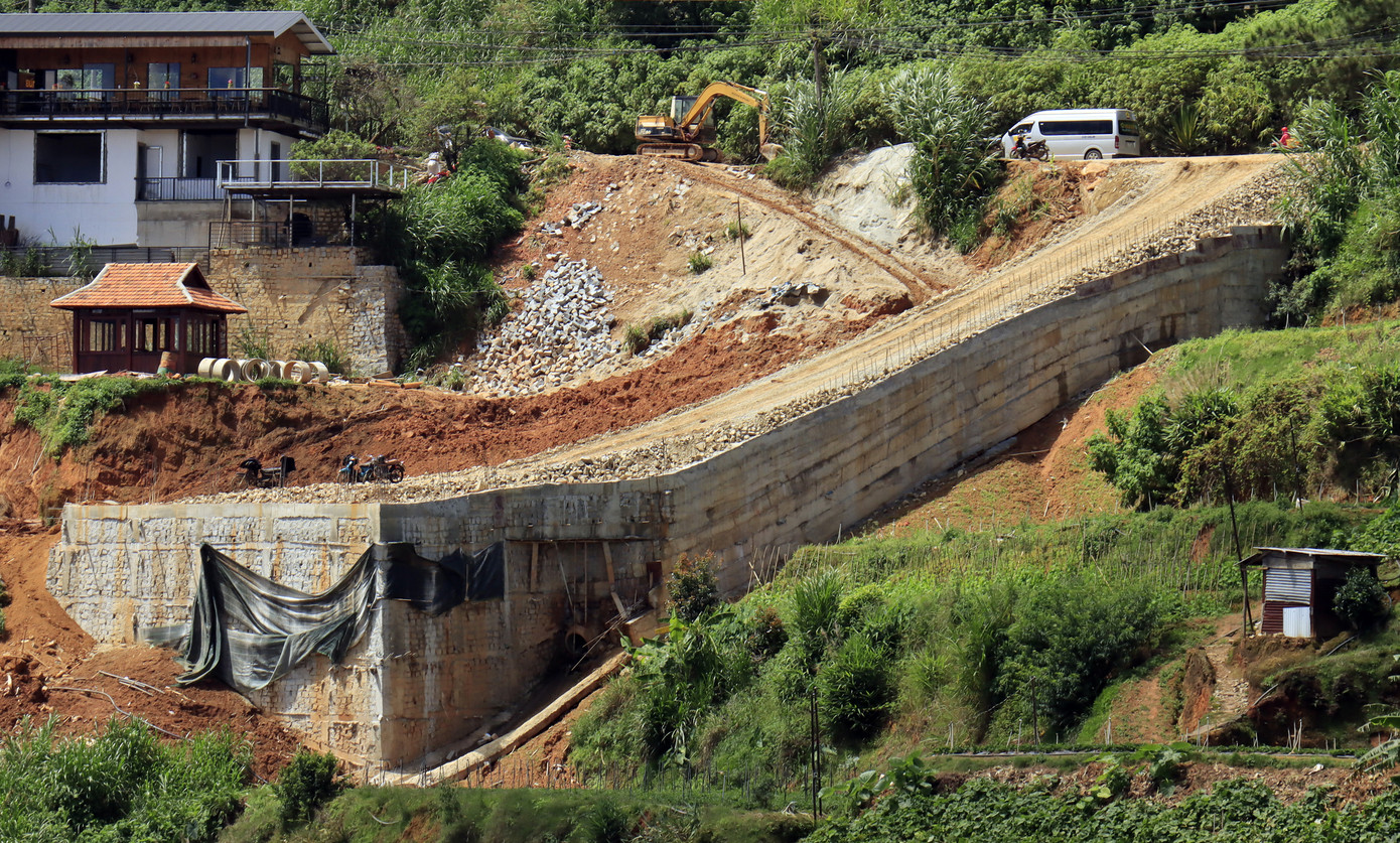 Phường bao che việc thi công trái phép rầm rộ trên đất nông nghiệp? ảnh 3