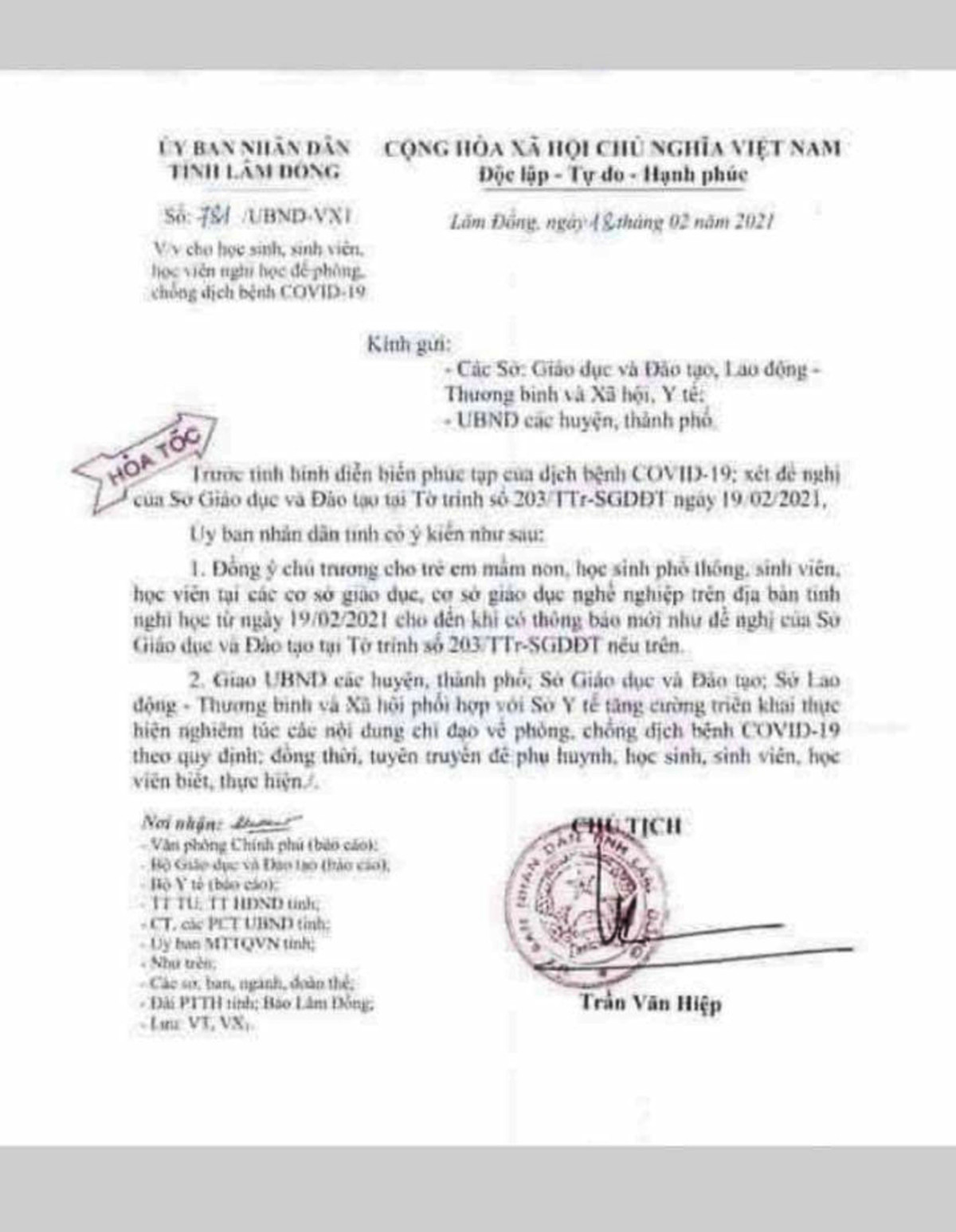 Lại giả mạo văn bản cho học sinh nghỉ học, tung lên mạng ảnh 1