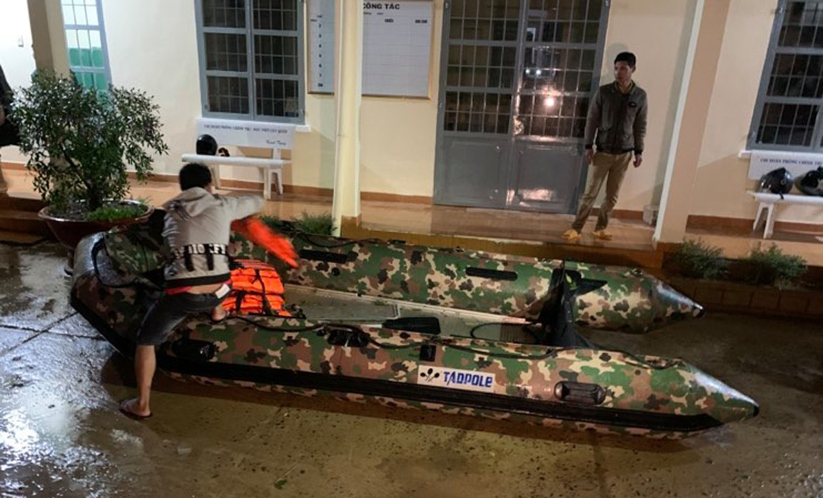 Tin mới nhất vụ cả trăm người tìm nhóm du khách bị lũ cuốn ở Lâm Đồng ảnh 5