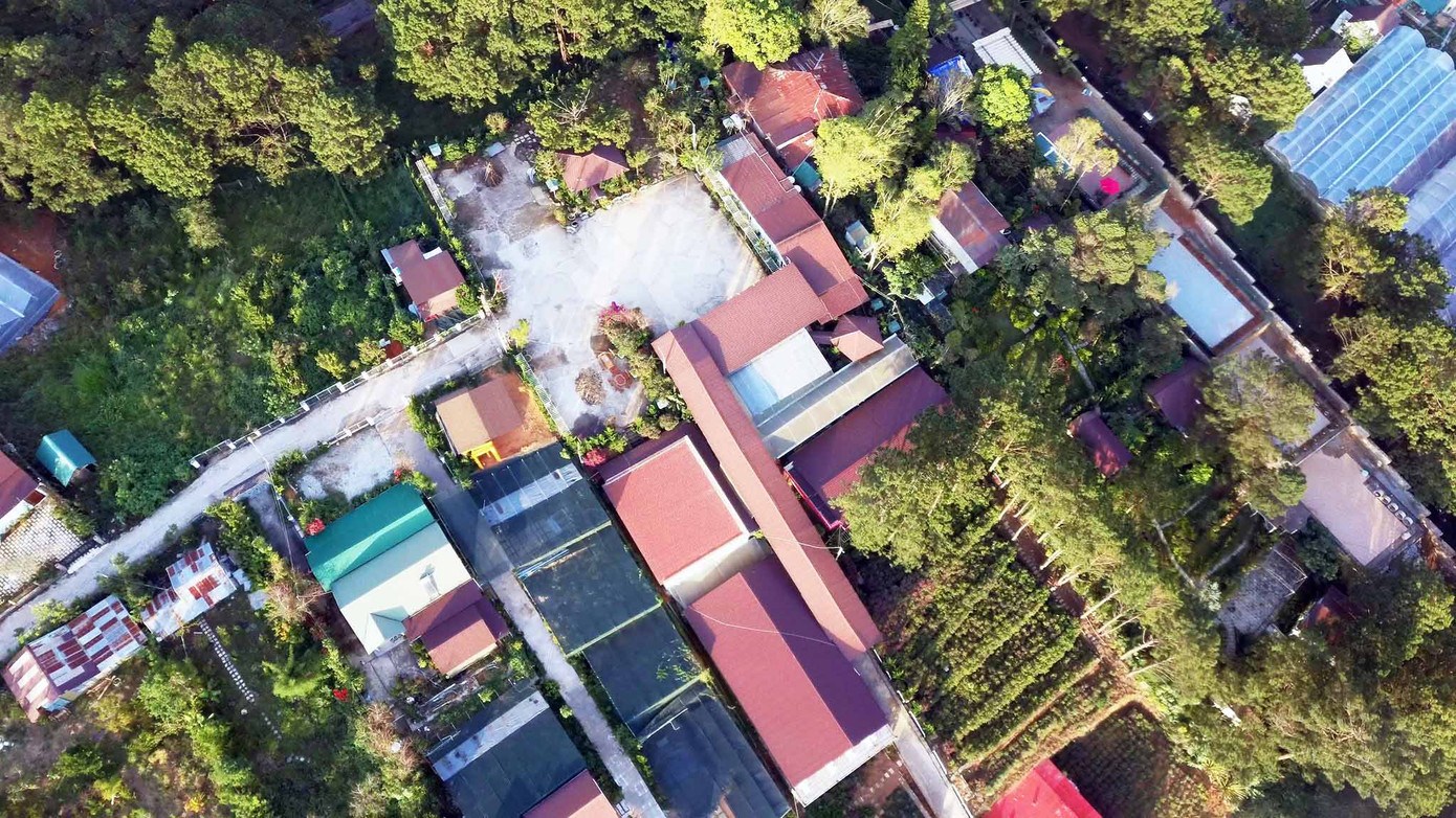 Ngó lơ công trình vi phạm 'Đỉnh Đồi Trăng', nhiều cán bộ bị kỷ luật ảnh 1