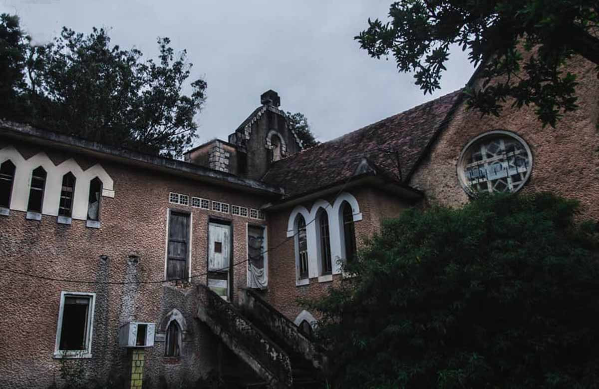 Đà Lạt: Những địa điểm chụp ảnh ‘ma ám’ mùa Halloween ảnh 2