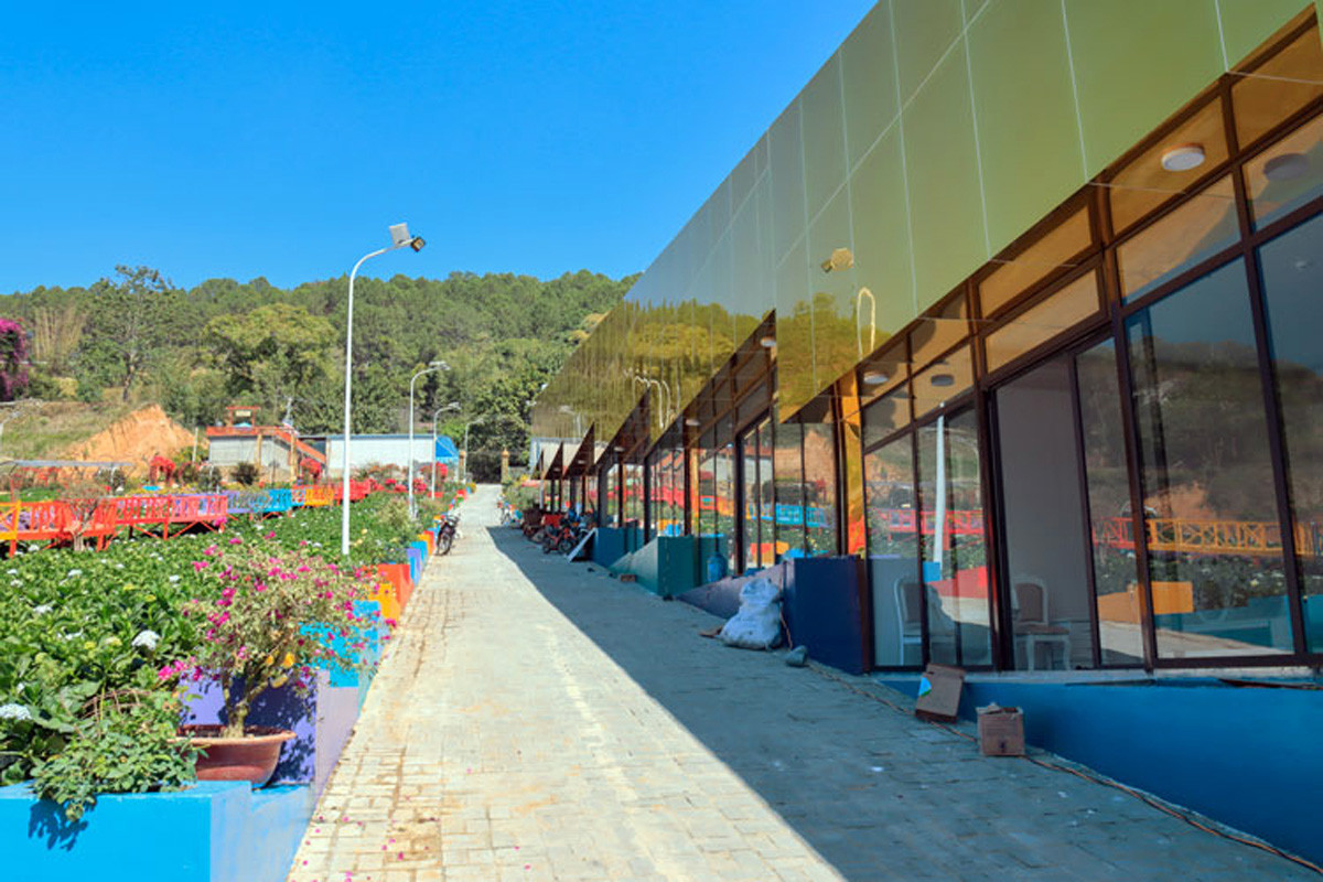 Chuỗi công trình 'chui' hoành tráng ở Vườn Thượng Uyển bay ảnh 1