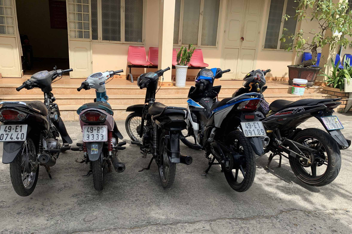 Lâm Đồng: Triệt phá băng nhóm dùng mã tấu, lộng hành ảnh 4