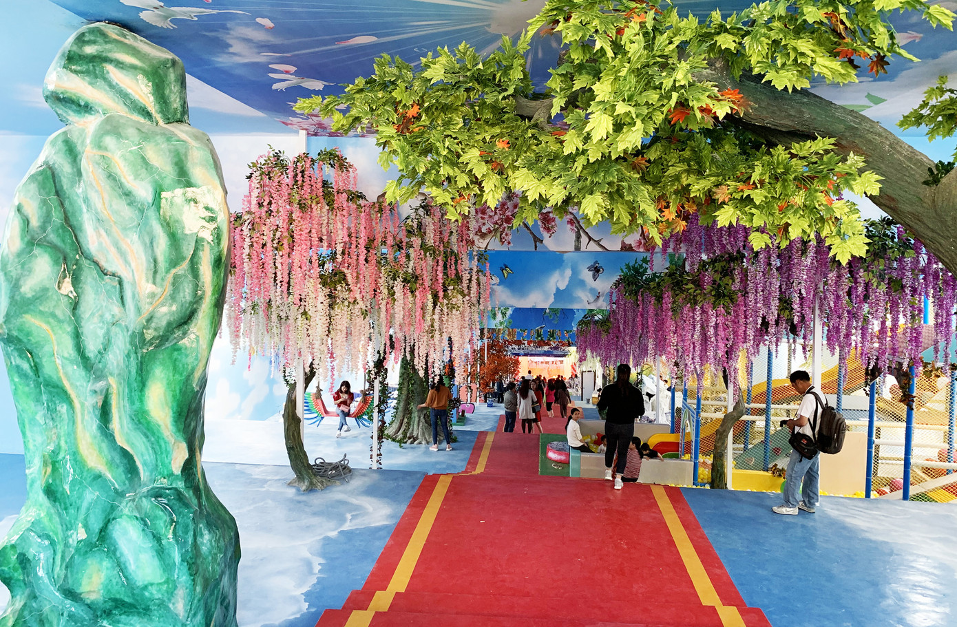 Cưỡng chế tháo dỡ công trình trái phép tại Vườn thượng uyển bay ảnh 3