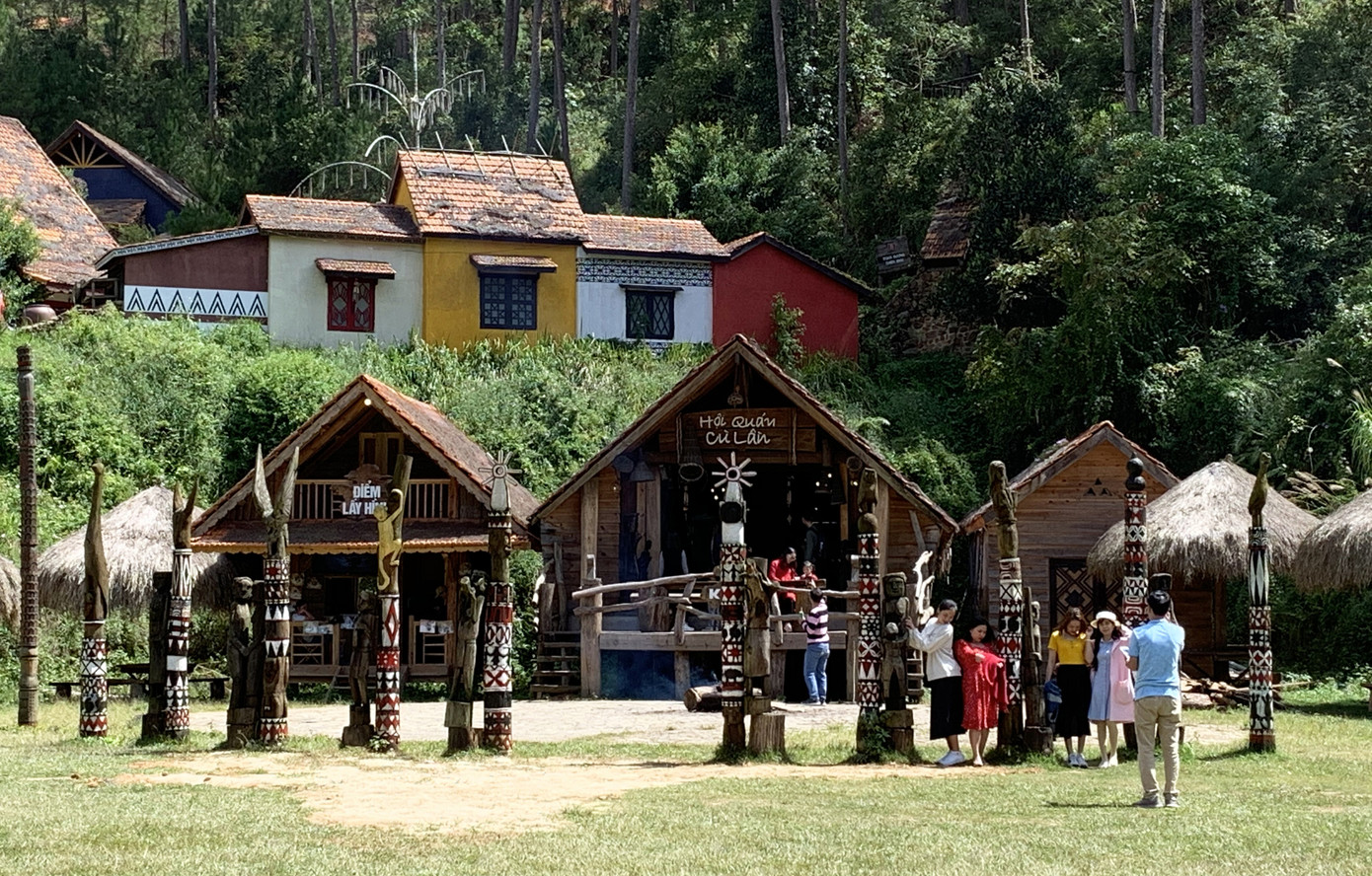 Đà Lạt đón hơn 60.000 lượt du khách dịp lễ 30/4 ảnh 2