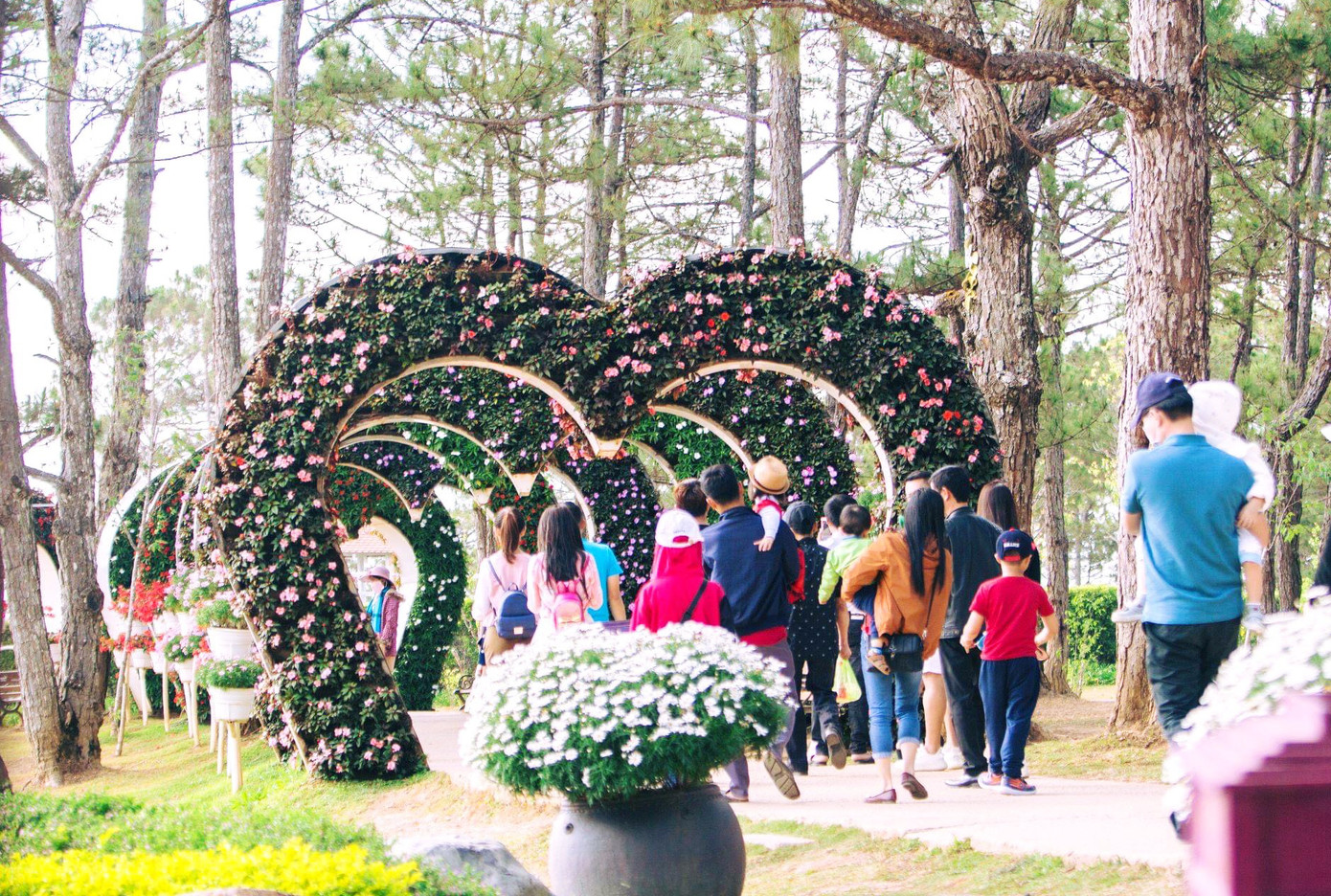 Đà Lạt đón hơn 60.000 lượt du khách dịp lễ 30/4 ảnh 1