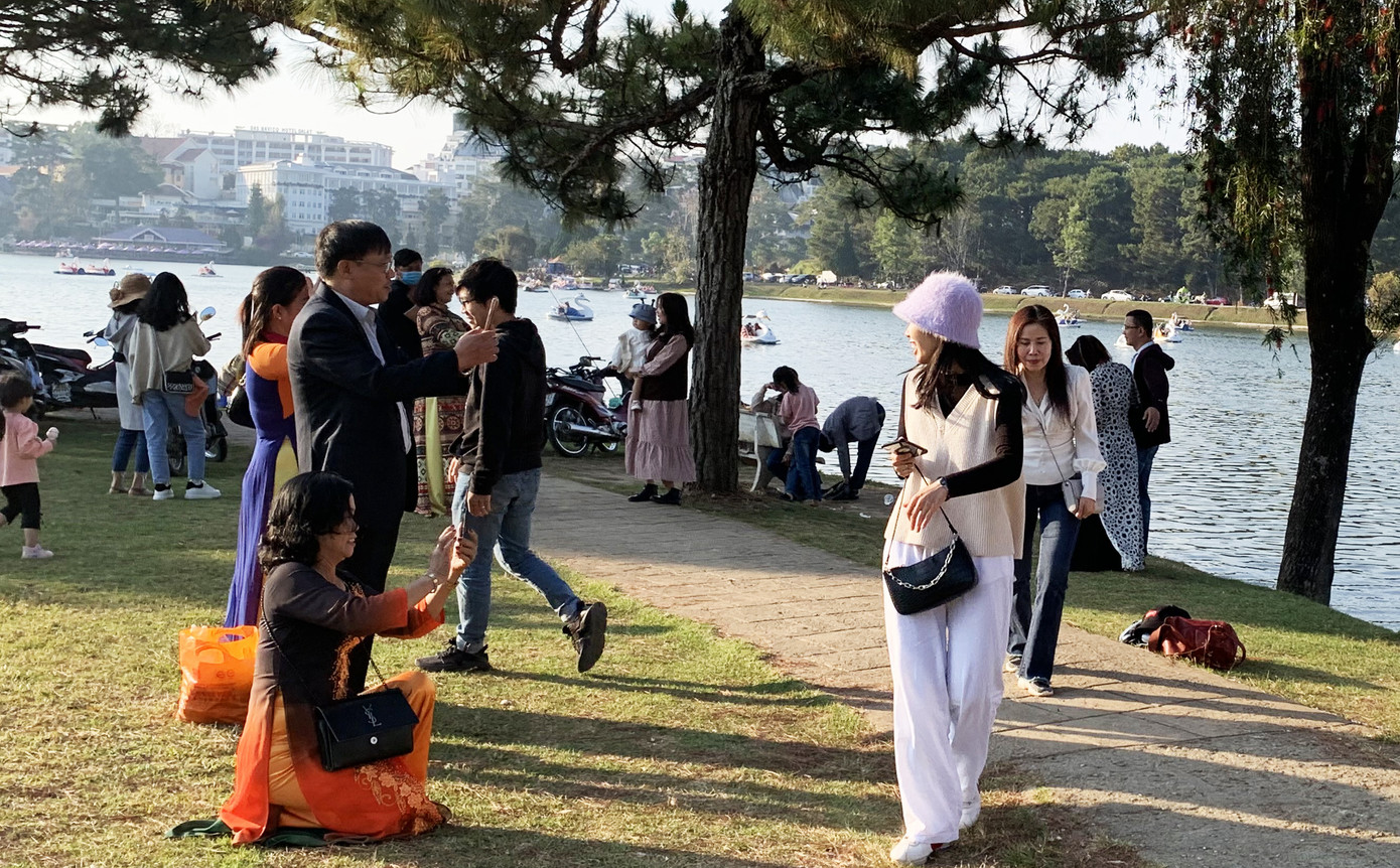 ‘Chốt’ lịch học ngày 17/2, nhiều ý kiến trái chiều ở Đà Lạt ảnh 4