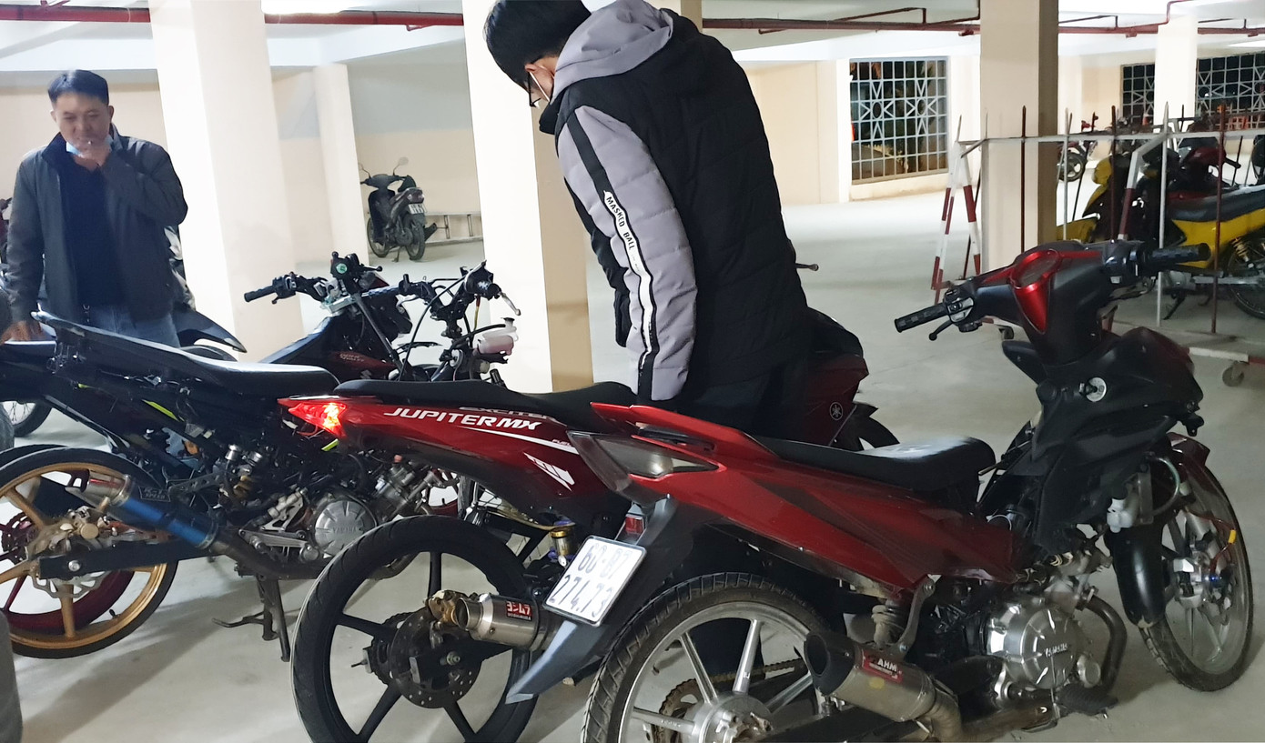 Lâm Đồng: Hàng chục ‘quái xế’ đua xe, vượt đèn đỏ ngày Tết ảnh 1