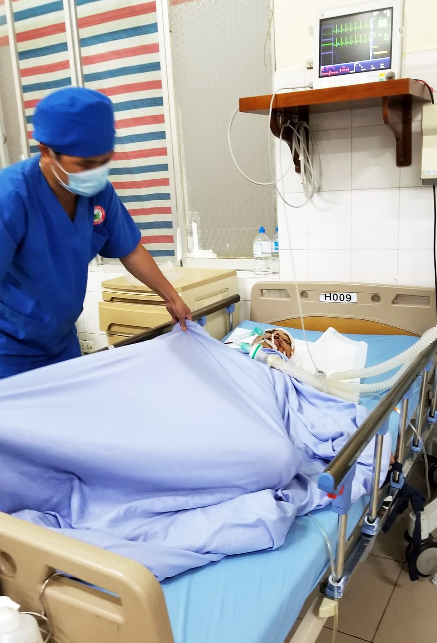 Kẻ cướp ra tay tàn độc với người ngủ nhờ trước quán giải khát ảnh 1