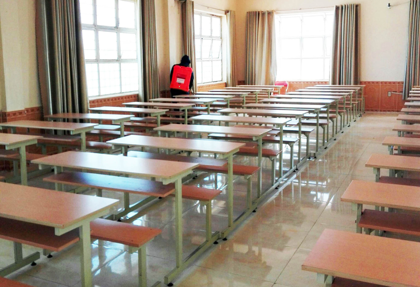 Thí sinh vùng sâu Lạc Dương được hỗ trợ tiền, xe đưa đón thi THPT ảnh 2