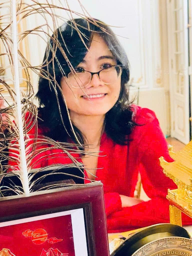 Bà Đinh Thanh Hương, Giám đốc điều hành Tri thức và Dự án của AVSE Global. thay-anh.jpg