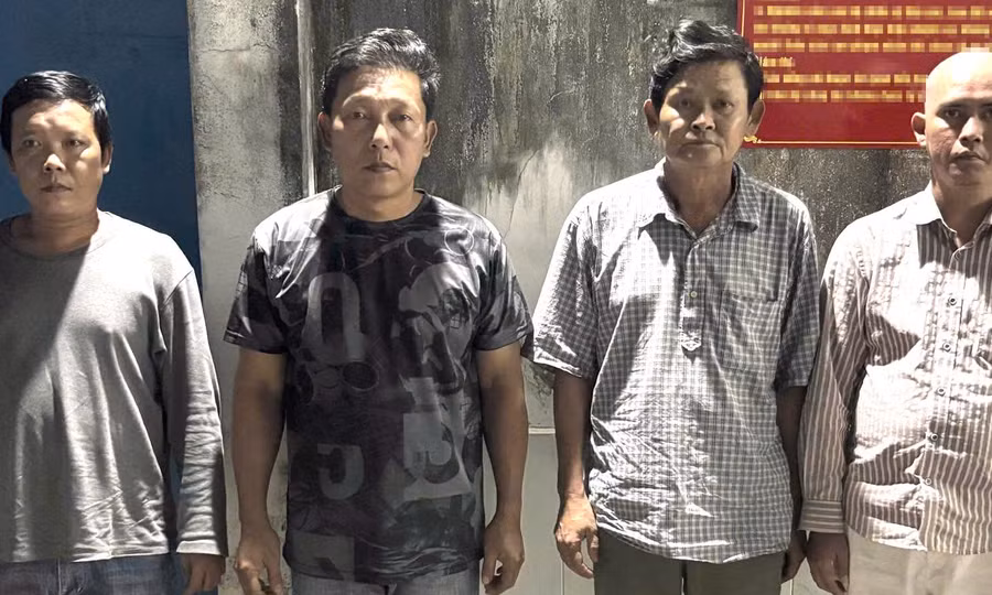 Dựng màn kịch ‘tượng đồng đen tạo phép màu' để lừa bán với giá 300 tỷ đồng