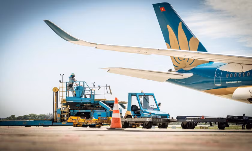 Sân bay Nội Bài 71 độ C