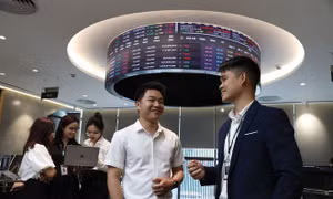 Cổ phiếu doanh nghiệp nhà nước 'đắt hàng'