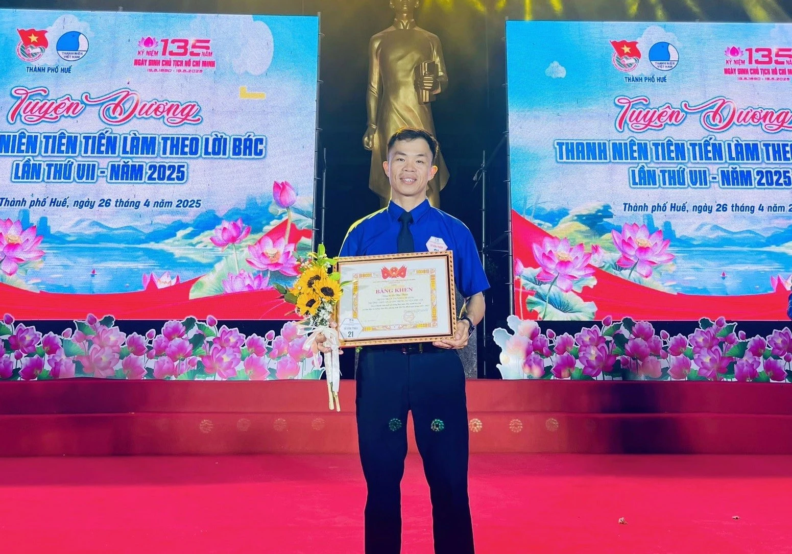Thầy giáo Lê Văn Thiện: Gương mặt trẻ tiêu biểu với hành trình thiện nguyện đầy cảm hứng