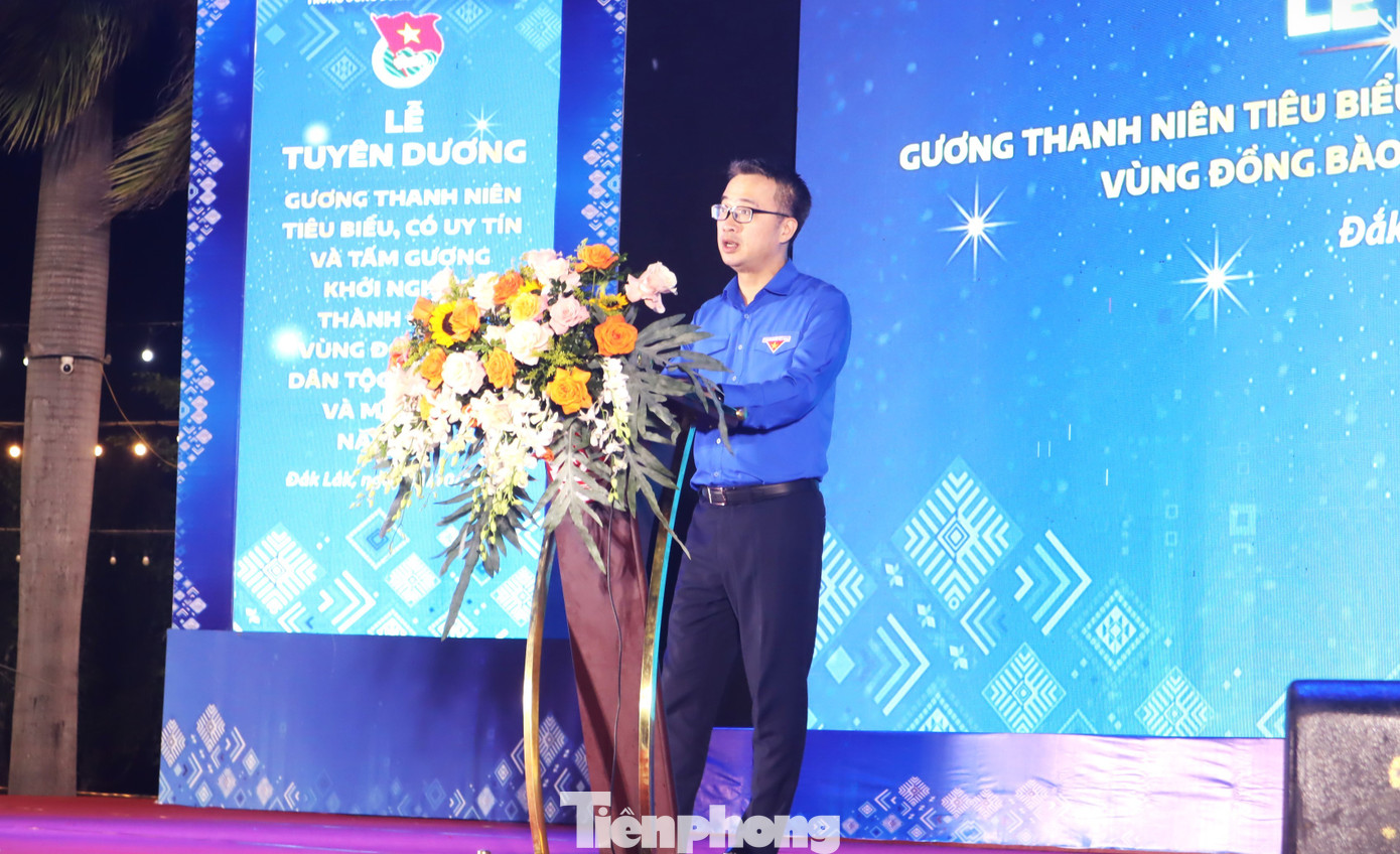 Anh Nguyễn Tường Lâm - Bí thư Ban Chấp hành Trung ương Đoàn, Chủ tịch Hội Liên hiệp thanh niên Việt Nam phát biểu. tp-2-9386.jpg