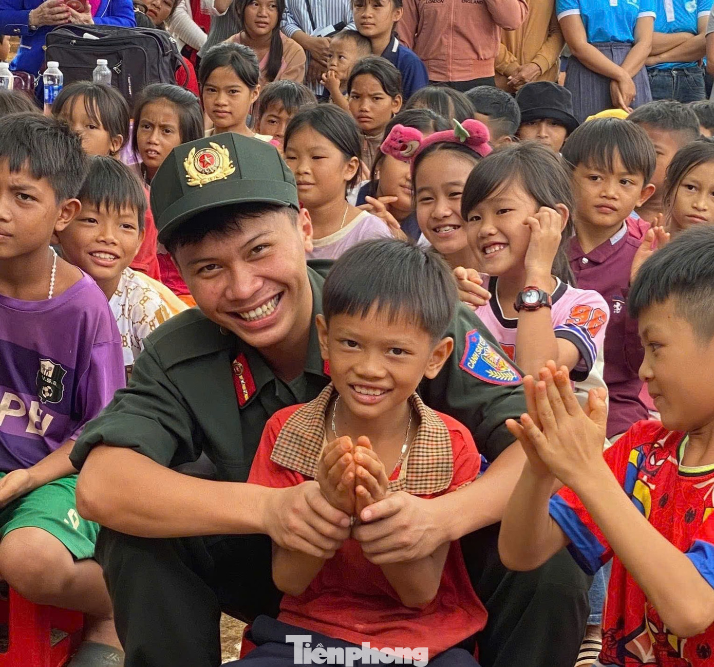 Chương trình cùng em đến trường diễn ra tại xã Ea Kiết, tỉnh Đắk Lắk. tp-8.jpg