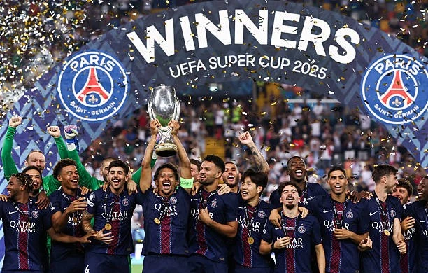 Ngược dòng không tưởng, PSG lần đầu đoạt Siêu Cúp châu Âu