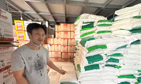 Triệt phá đường dây làm giả bột ngọt quy mô lớn 
