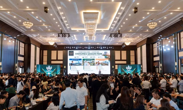 Vinhomes Sài Gòn Park: Nghìn người chen chân tìm cơ hội an cư tại trung tâm mới 