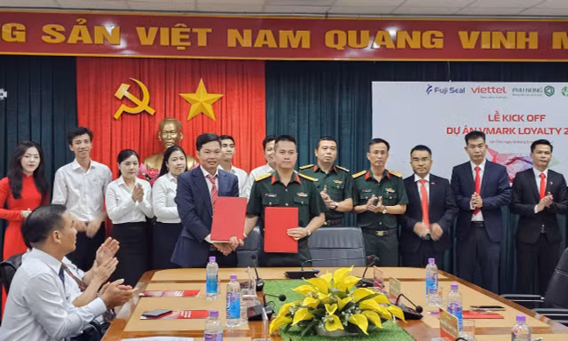 AGRIFARM bắt tay Viettel ứng dụng công nghệ số trong kinh doanh