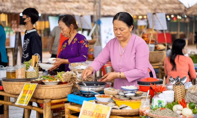 An toàn thực phẩm: Khoảng trống giữa chứng nhận và trách nhiệm
