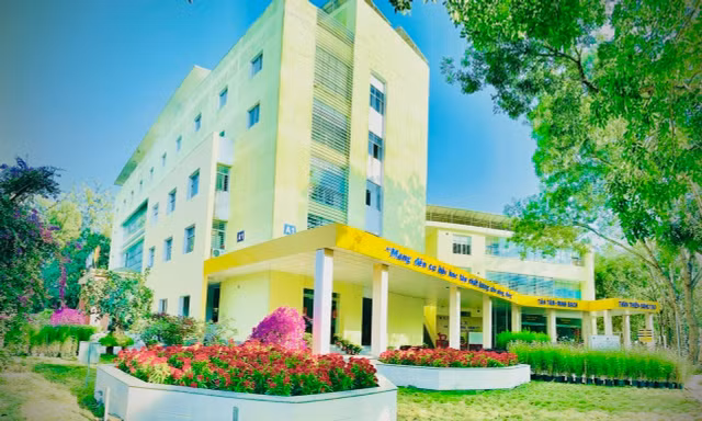 Đại học Trà Vinh: 25 năm bền bỉ hướng đến hệ sinh thái giáo dục chuẩn quốc tế