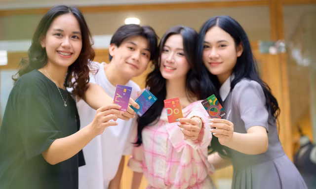 Tận hưởng trọn vẹn mùa lễ hội cuối năm với lựa chọn chi tiêu thông minh
