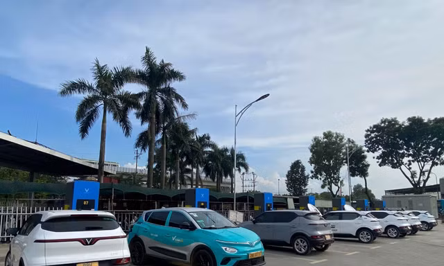 Chủ xe điện VinFast yên tâm rong ruổi mọi miền: Trạm sạc VinFast có ở khắp nơi, ra đảo vẫn nhiều điểm sạc