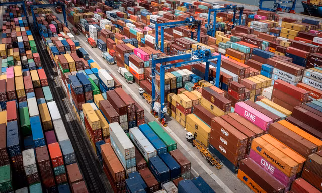 Khi doanh nghiệp tư nhân giải bài toán điểm nghẽn logistics 