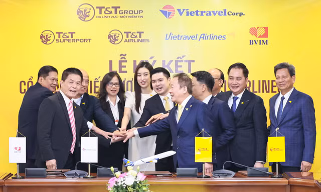 Vietravel Airlines mang tới những trải nghiệm đặc biệt gì tại Triển lãm thành tựu Đất nước?