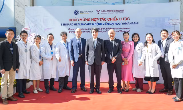 Từ nỗi sợ ‘bỏ sót’ đến hành trình gõ cửa y học Nhật Bản