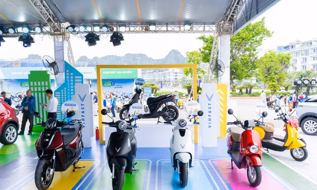 VinFast 'phủ xanh' Vietbuild 2026 với dàn ô tô, xe máy điện và hệ sinh thái năng lượng xanh