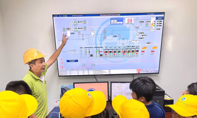 Học sinh Trường Quốc tế SIKS tham quan công nghệ xử lý chất thải tại Công ty VWS