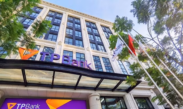 TPBank duy trì đà tăng trưởng bền vững, lợi nhuận 6 tháng vượt 4.100 tỷ đồng