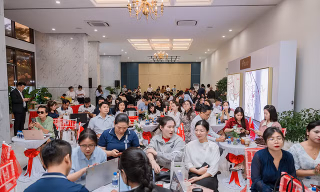 Nhận nhà khi thanh toán 50% – cơ hội hiếm tại trung tâm cảng biển quốc tế từ Maison Grand