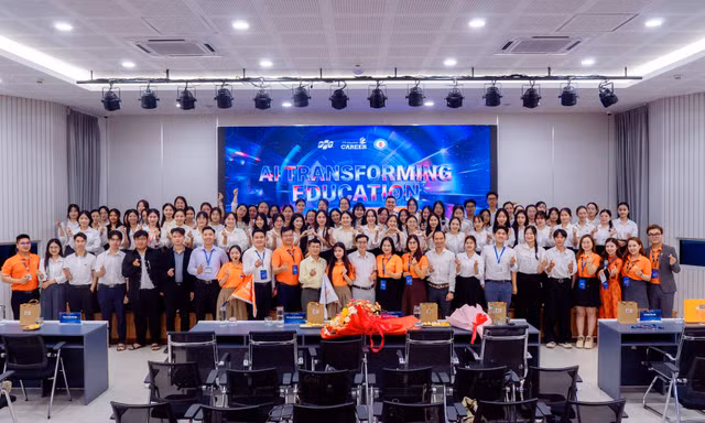 Khối giáo dục FPT: Đồng hành thế hệ “giáo viên số” dẫn dắt kỷ nguyên AI