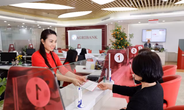 Cơ hội trúng 1 tỷ đồng và nhiều ưu đãi khác khi tham gia 'Tiết kiệm hôm nay – Rinh ngay quà tặng' tại Agribank