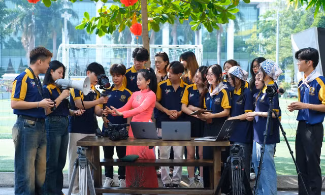 Đồ án tốt nghiệp mà hoành tráng như event thật: Sinh viên GDU đang làm gì vậy?