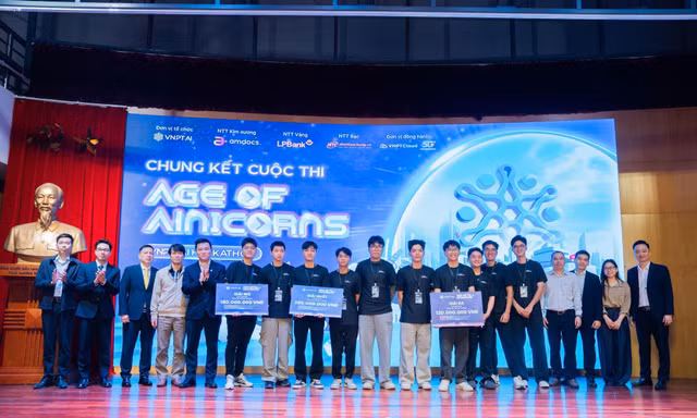 Tìm ra quán quân đường đua AI “tỷ đồng” VNPT AI Hackathon 2025