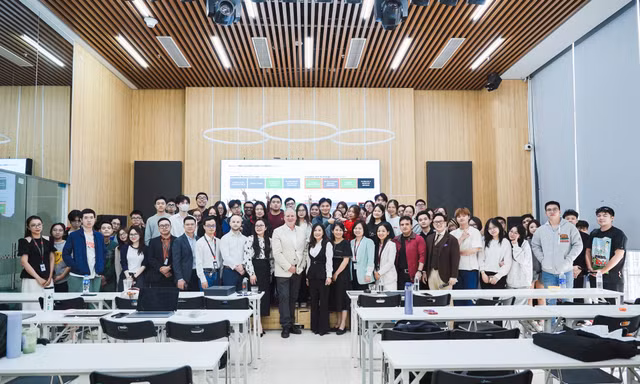 Tái thiết quản trị trong kỷ nguyên số: Chiến lược đột phá từ Swinburne Vietnam và dàn lãnh đạo đa quốc gia