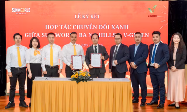 V-Green hợp tác triển khai trạm sạc, tủ đổi pin xe điện VinFast tại Sun World Ba Na Hills