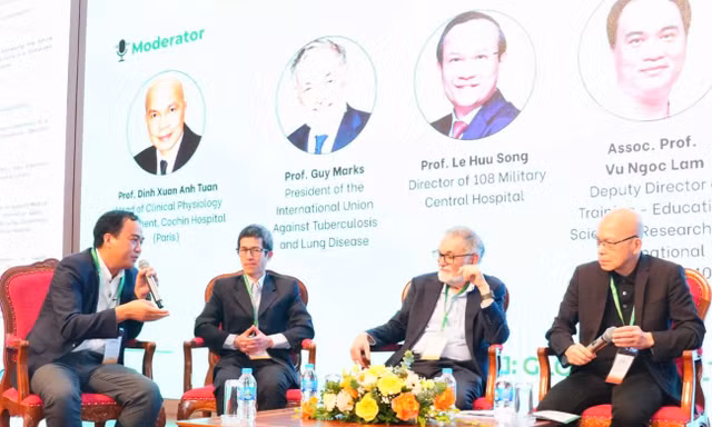300 lãnh đạo các tổ chức quốc tế dự hội nghị ứng dụng dữ liệu lớn, AI trong y tế