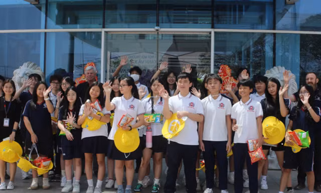 Học sinh quốc tế trải nghiệm quy trình xử lý rác hiện đại tại VWS