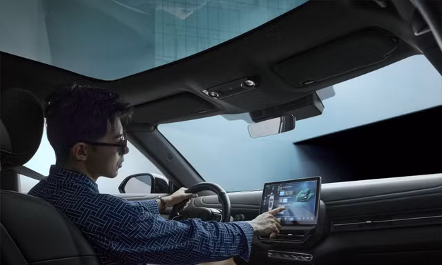 Loạt tính năng VF Connect biến khoang xe trở thành “ngôi nhà di động”