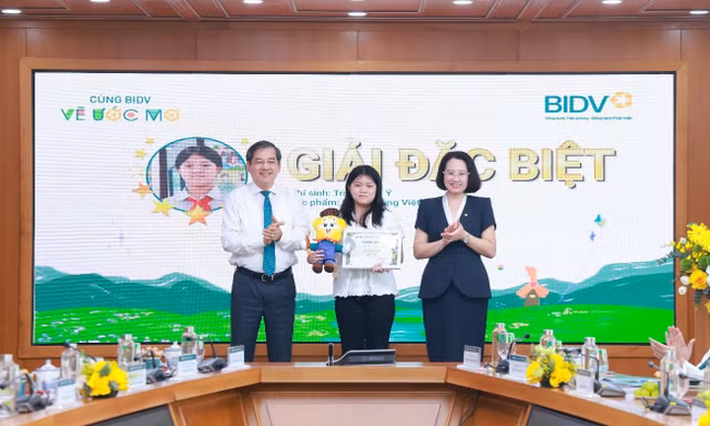 Vẽ ước mơ, 21 họa sỹ nhí được BIDV vinh danh 