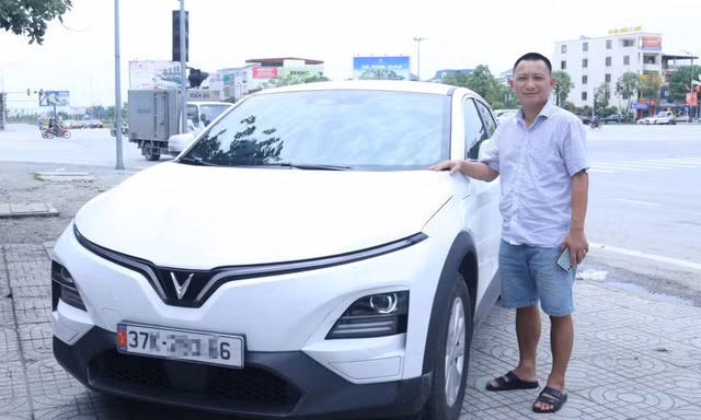 Ấn tượng với khả năng vận hành 'êm, mượt, đầm, chắc' của VF 6