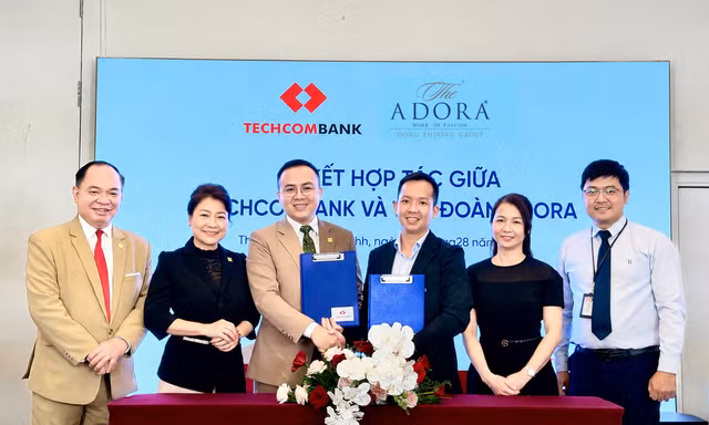 Tập đoàn ADORA hợp tác cùng Techcombank ra mắt giải pháp thanh toán tiệc cưới trả chậm