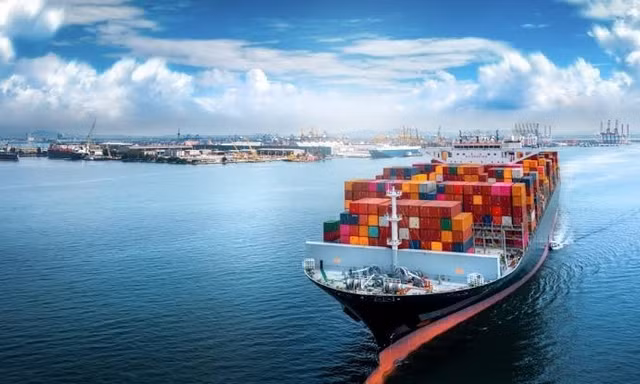 Vì sao các nền kinh tế cất cánh ở Đông Bắc Á đều hình thành lực lượng Doanh nghiệp Quốc gia?